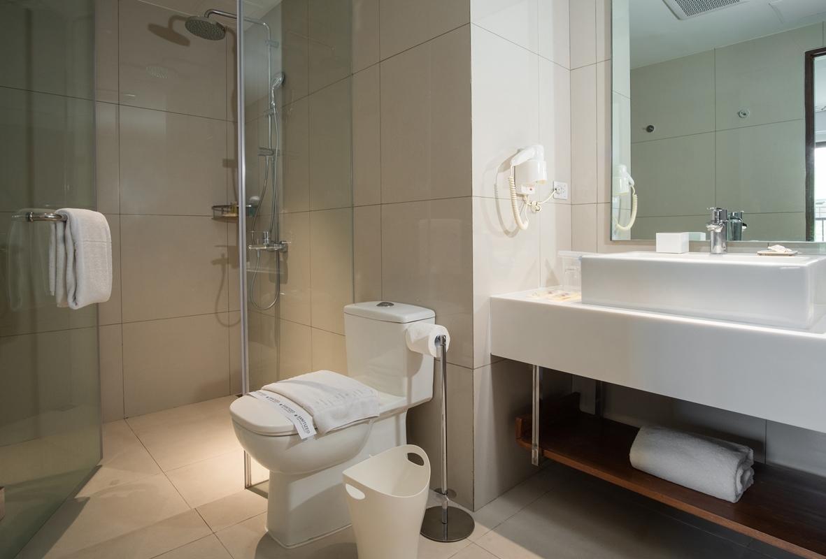 Quest Hotel Tagaytay Tagaytay City Extérieur photo