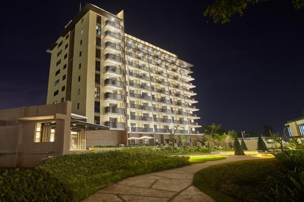 Quest Hotel Tagaytay Tagaytay City Extérieur photo