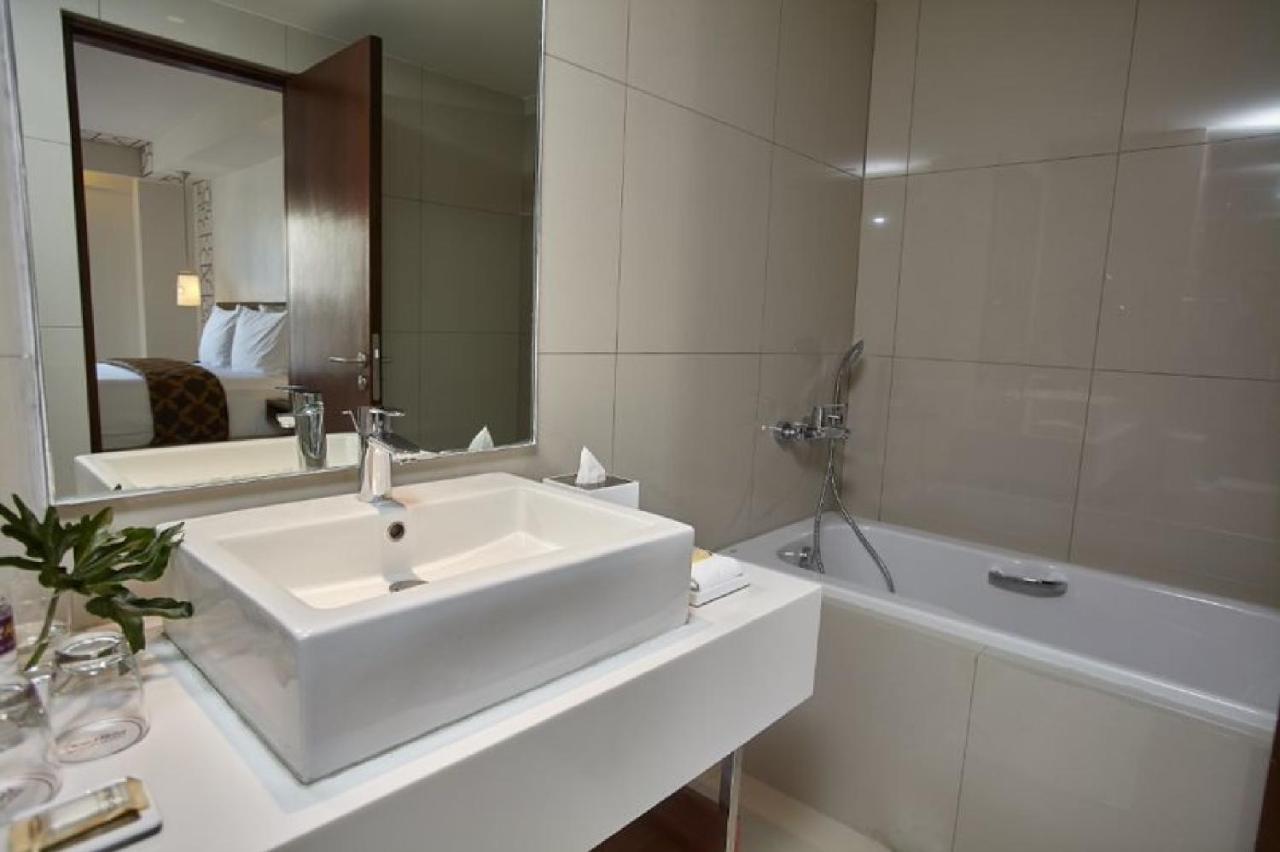 Quest Hotel Tagaytay Tagaytay City Extérieur photo